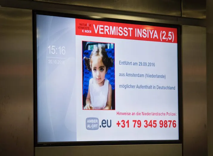 indiase rechter zegt dat insiya terug moet