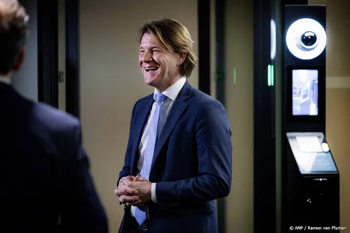 informateur verwacht extra gesprekken nodig te hebben