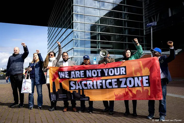 ing laat milieudefensie geen keus in stap naar rechter