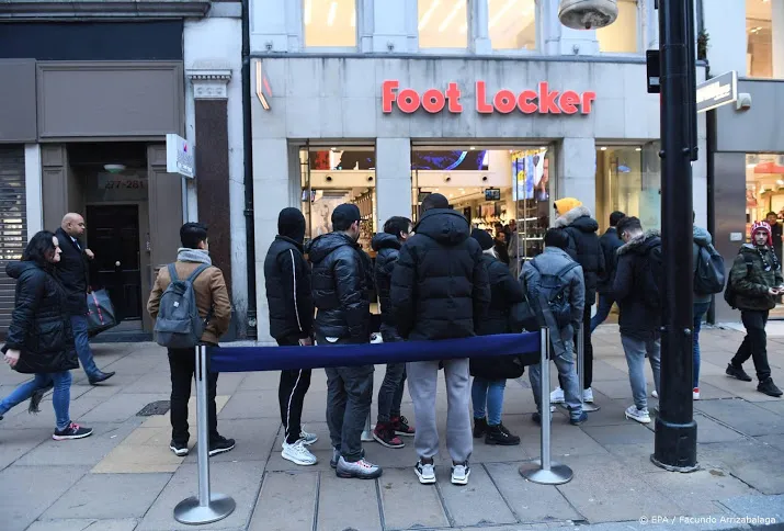 ing moet schade foot locker vergoeden