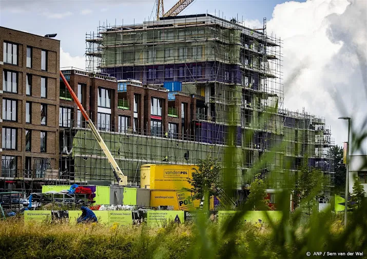 ing voorziet volgend jaar grootste krimp in de bouw sinds 2013