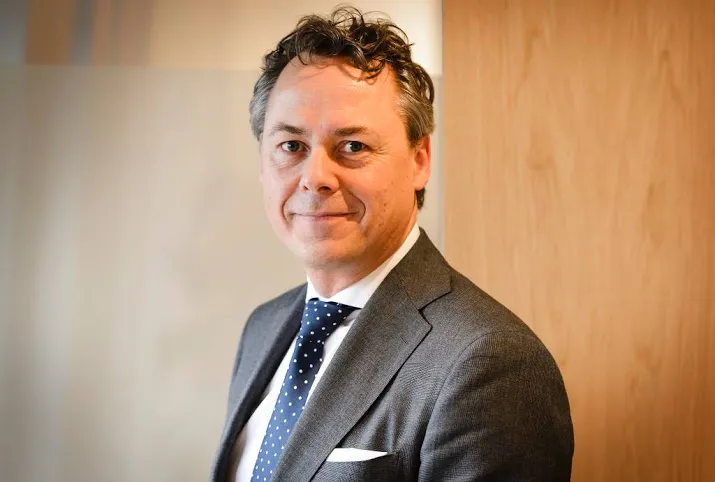 ing wil beloning topman fors verhogen