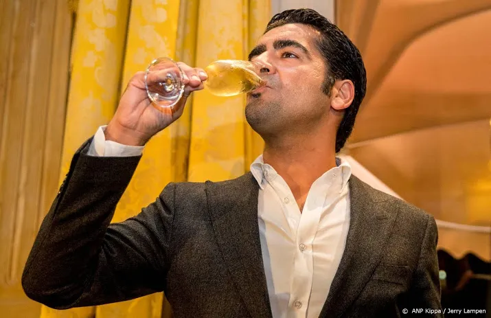 inktaap 2019 voor schrijver murat isik
