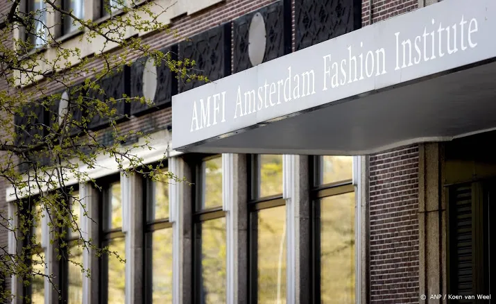 inspectie onderzoekt sociale veiligheid opleidingen kunst en mode