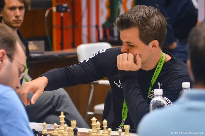 internationale bond spreekt carlsen aan op rol in schaakrel