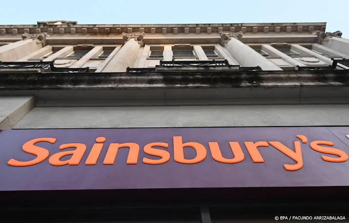 investeerders zouden britse supermarkt sainsbury willen kopen