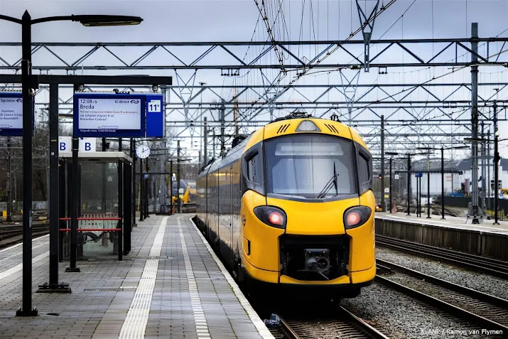 inzet meer treinen ns mag geen hogere werkdruk opleveren zegt fnv