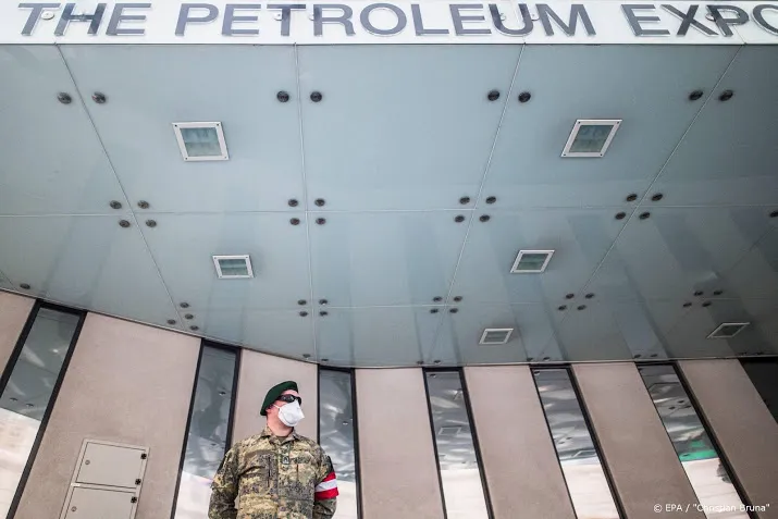irak belooft opec olieproductie te beperken