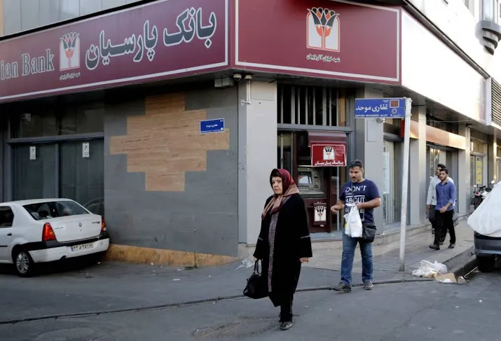 iran staat banken bij