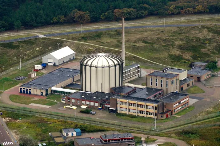 isotopen uit petten met laagverrijkt uranium