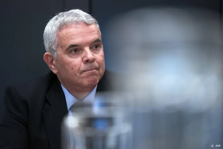 israelische ambassadeur aanwezig bij herdenking in kamer