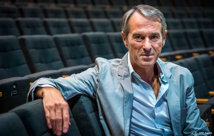 ita speelt hollywood script over freud