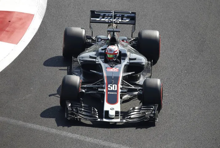 italiaan giovinazzi krijgt zitje sauber
