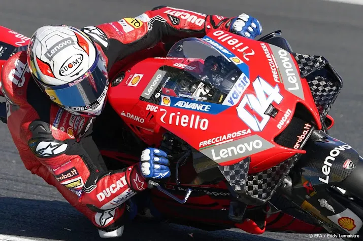 italiaanse motorcoureur dovizioso 35 keert terug in motogp