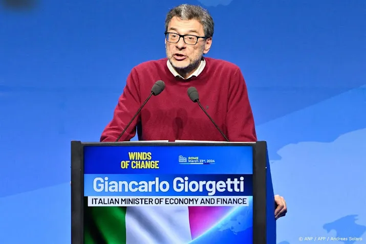 italiaanse regering somberder over groei economie