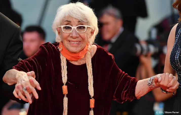 italiaanse regisseur lina wertmuller 93 overleden