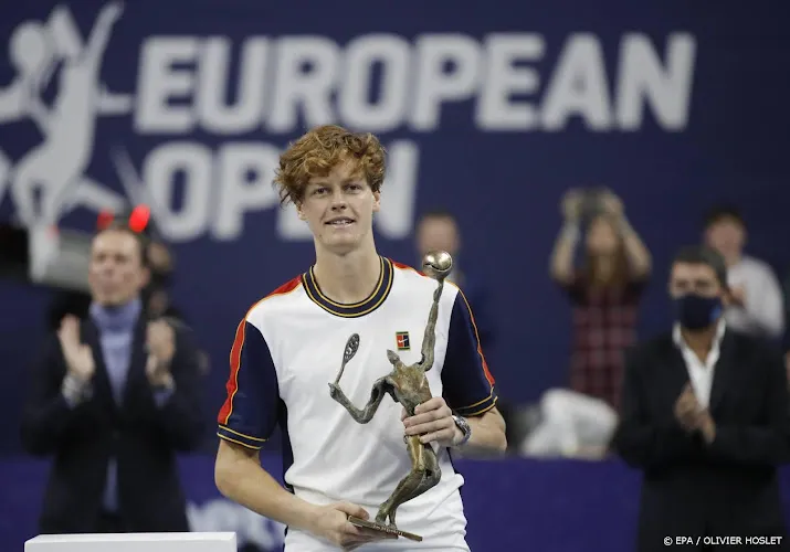 italiaanse tennisser sinner 20 pakt vierde titel van dit jaar