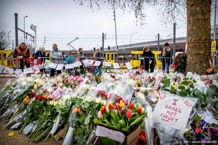 jaarbeursplein stroomt vol voor stille tocht