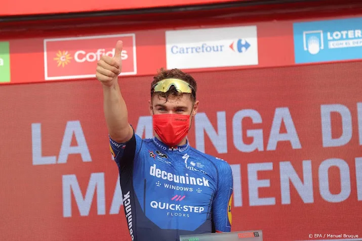jakobsen dolblij met twee etappezeges in eerste week vuelta