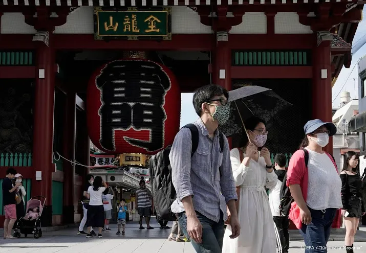 japan belandt in recessie