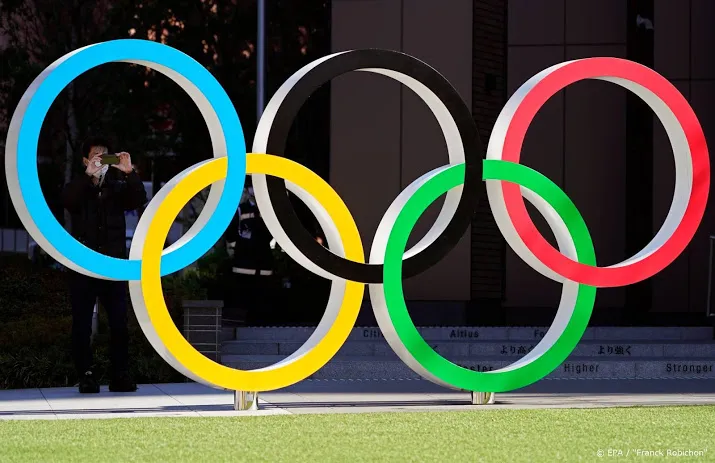 japanse premier stelt jaar uitstel spelen voor