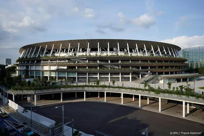 japanse sporters werken testwedstrijden af in olympisch stadion