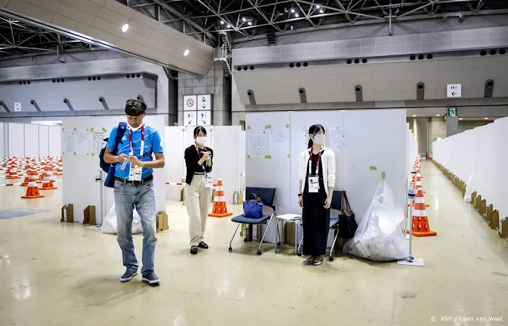 japanse tv tokio heeft te weinig coronatests in voorraad