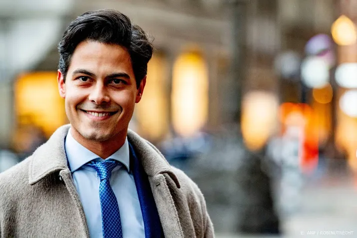 jetten overweegt aangifte tegen verzenders ergste haattweets