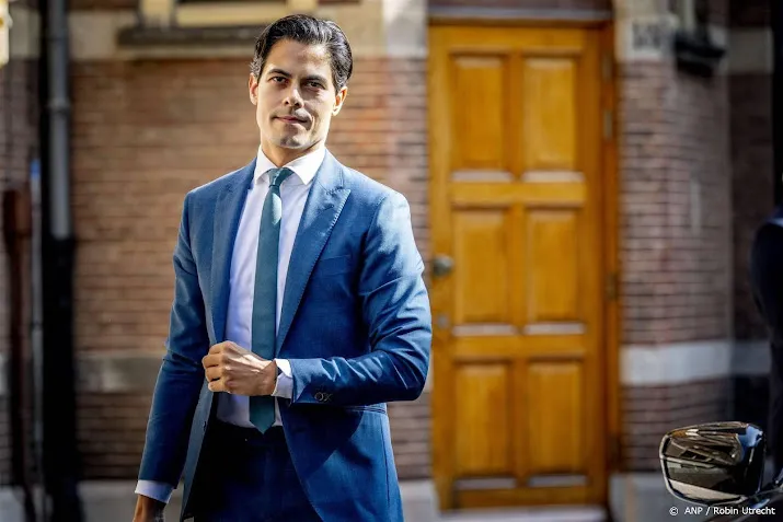 jetten richt pijlen op vvd kiezer echte liberalen welkom bij d66
