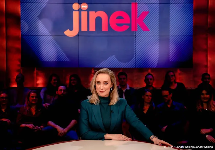 jinek gaat ook met een avondklok gewoon door