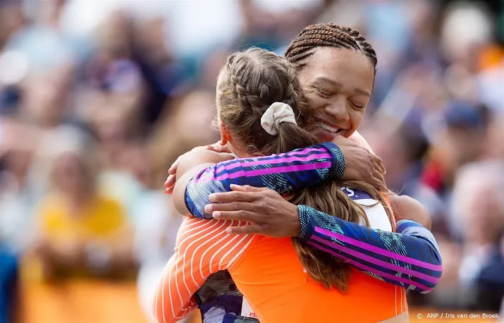 jiya verrast bol op 200 meter bij nk atletiek en pakt het goud