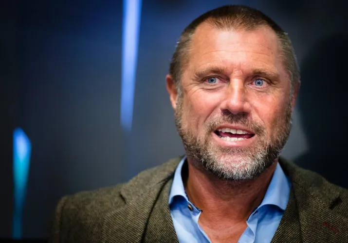 john de wolf boegbeeld 50 plussers bij anbo