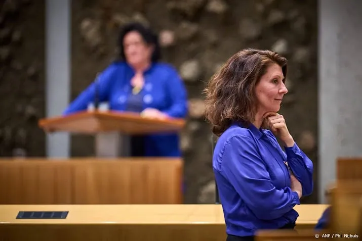 jongerenpartij partij voor de dieren schaart zich achter ouwehand
