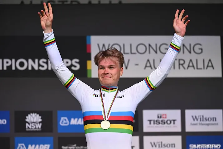 jumbo visma met wereldkampioen foss en nieuwkomer naar italie