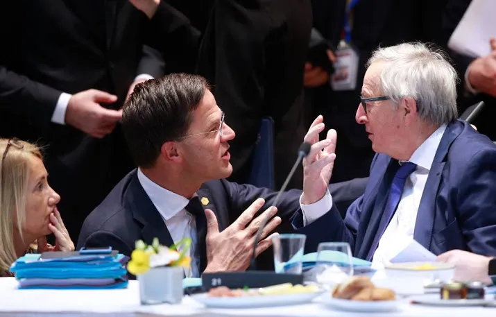 juncker dankt rutte voor steun bij rugpijn