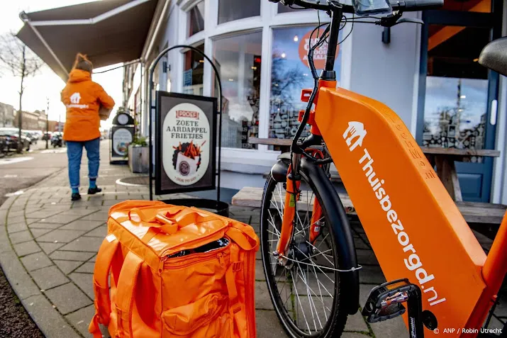 just eat takeaway accepteert lagere prijs voor belang in ifood