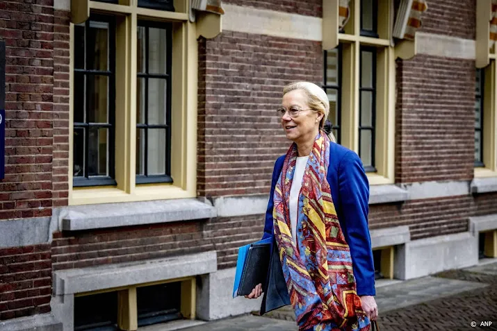 kaag naar suriname voor gesprekken over slavernijverleden