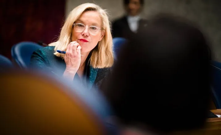kaag versnelt hulp aan vn voor palestijnen