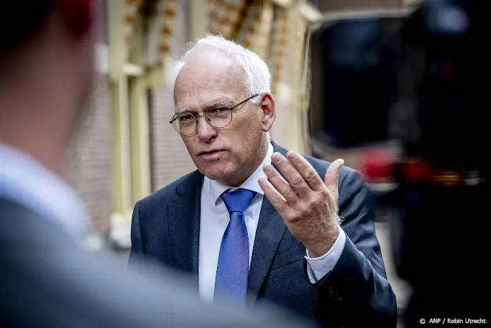 kabinet brengt in eu geen stem uit over omstreden onkruidverdelger