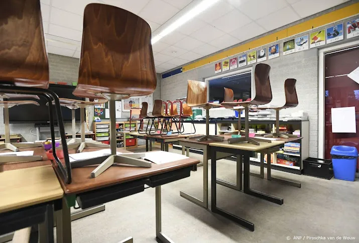 kabinet gaat schoolvakanties niet aanpassen vanwege corona