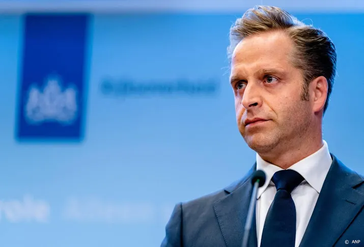 kabinet grote evenementen moeten wachten op coronavaccin