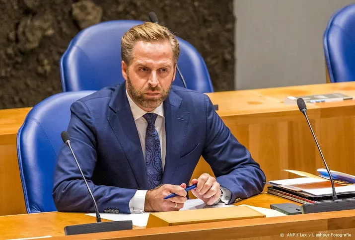 kabinet hint ondanks cultuurprotest nog niet op versoepelingen