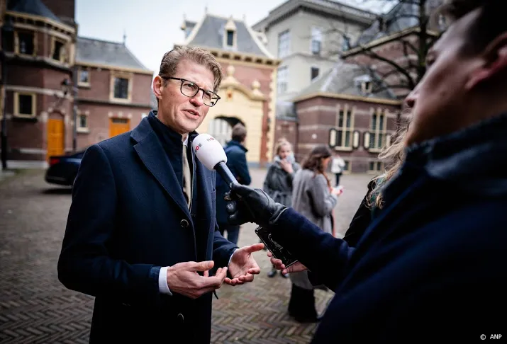kabinet kort tbs kliniek voorlopig niet na uitbrander rechter