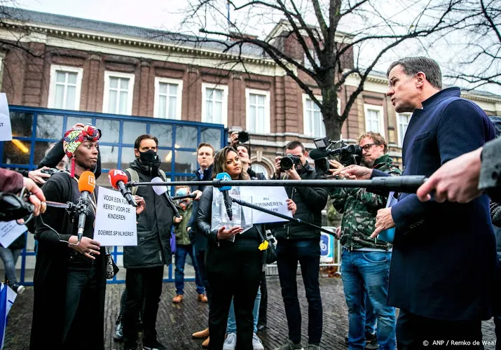 kabinet moet schulden toeslagenouders desnoods overnemen