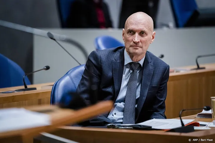 kabinet openhouden samenleving wordt uitgangspunt coronabeleid