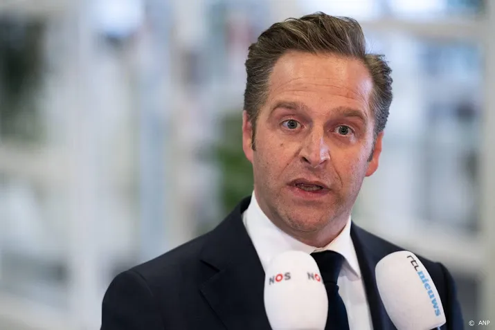 kabinet start met toegangstesten om samenleving te openen