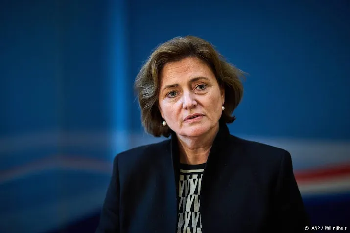 kabinet steunt 10 jaar later toch europese vrouwenrichtlijn