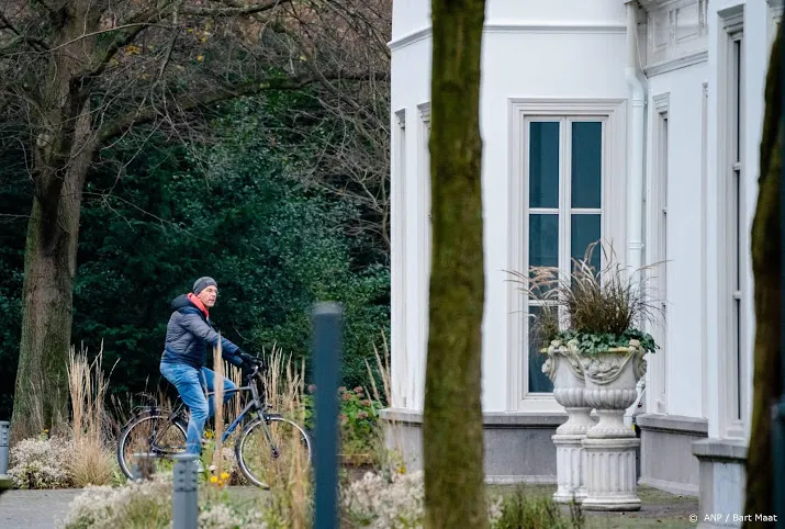 kabinet weer bijeen in catshuis om te praten over corona aanpak