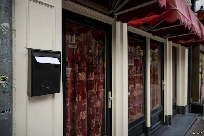 kabinet wijzigt plan geen boete voor sekswerker zonder licentie