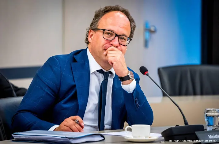 kabinet wil werk maken van extra eisen aan uitzendbureaus